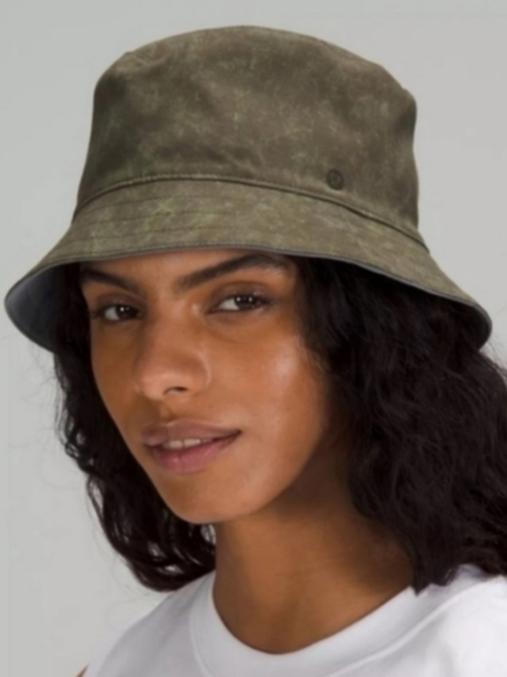 Lululemon revirsible bucket hat